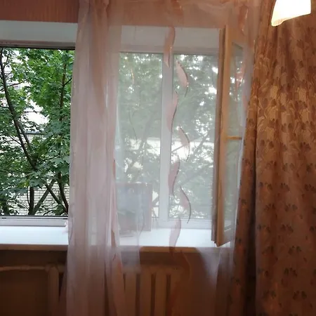 On Shornyaya, 18 Мінськ